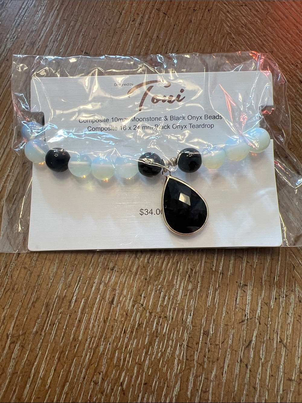 Toni Black Onyx & Moonstone Teardrop stretchy bracelet